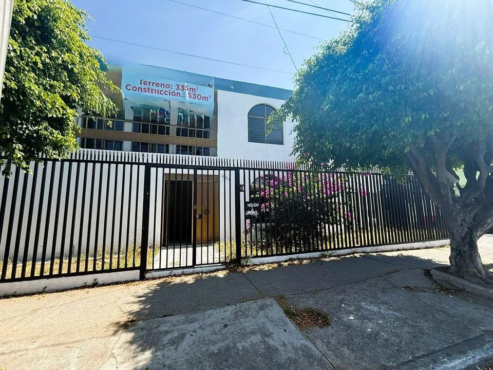 Oficina en Venta en Revolución, Tlaquepaque.