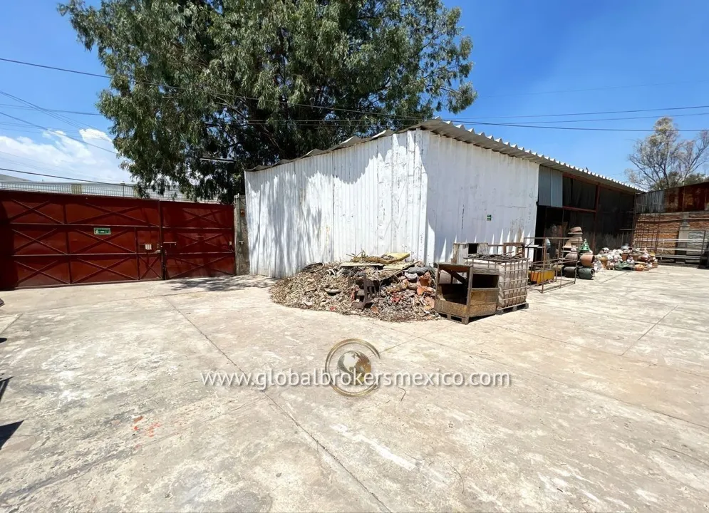 Foto 5 de Excelente Bodega con Amplio Terreno de Maniobras en Santa Paula, Tonala, Jalisco