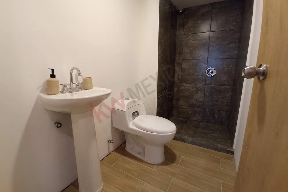 Foto 9 de Propiedad en VENTA - Calle 12 2549, Fraccionamiento Zona Industrial, 44940 Guadalajara, Jal, México
