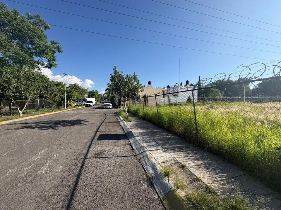 Foto 5 de Terreno en Venta en Lomas de San Gonzalo