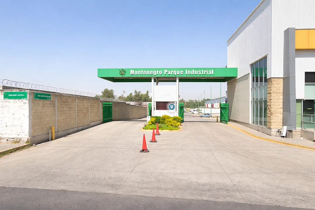 Foto 3 de Terreno Industrial en Venta El Salto|Cerca Amazon y Mercado Libre, Tlaquepaque