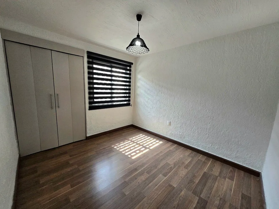 Foto 6 de Departamento en renta en Planta Baja zona Minerva