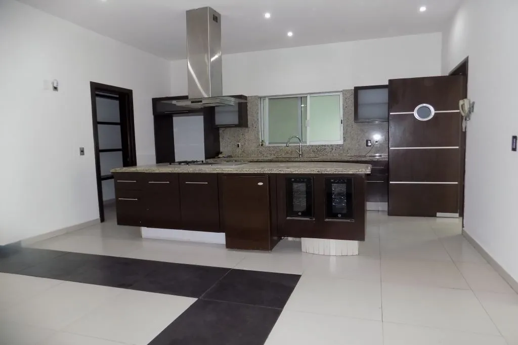 Foto 9 de Casa en renta en AVENIDA UNIVERSIDAD, PUERTA DE HIERRO, Zapopan
