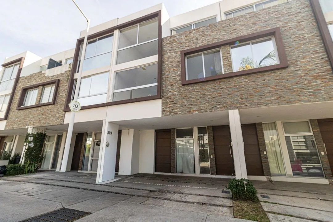 Departamento en Venta Dentro de Coto Nouve, Centinela I