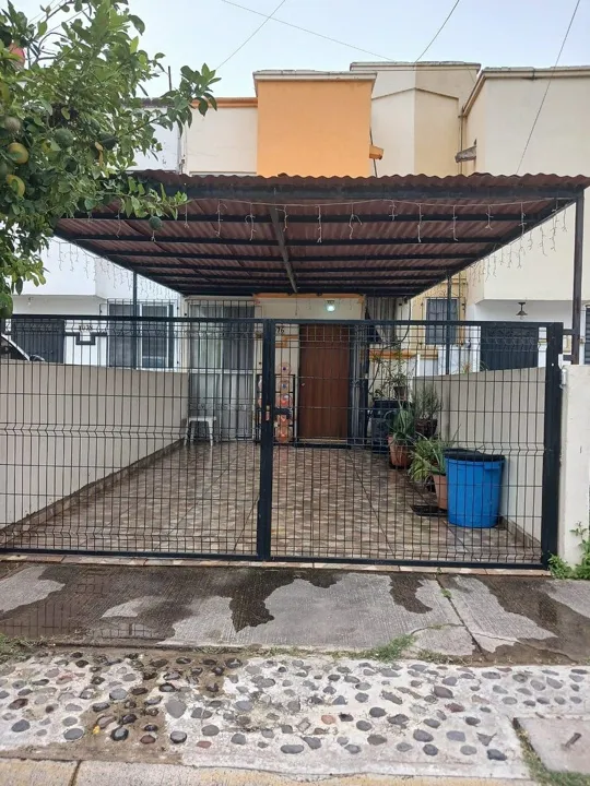 Casa En Venta En Fraccionamiento Real Del Valle, Tlajomulco