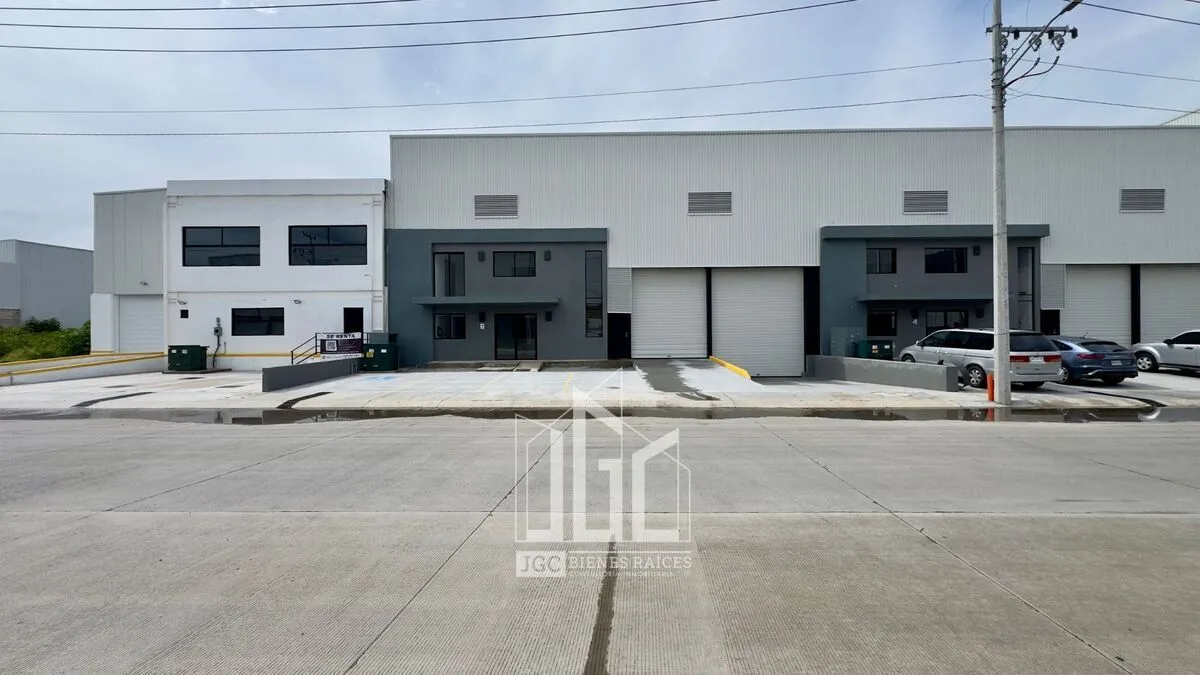 Foto 4 de BODEGA / NAVE INDUSTRIAL EN VENTA CONDOMINIO INDUSTRIAL SANTA CRUZ