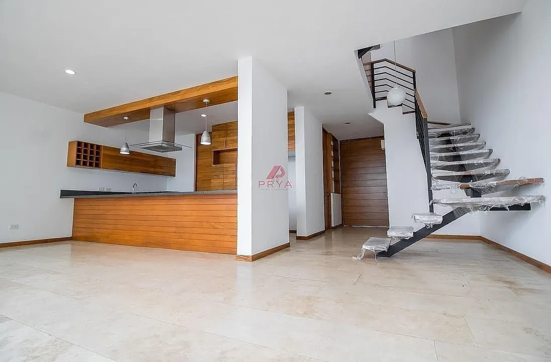 Foto 3 de Casa en venta en Solares Zapopan | Coto Acanthia | 4 Recámaras y Estudio