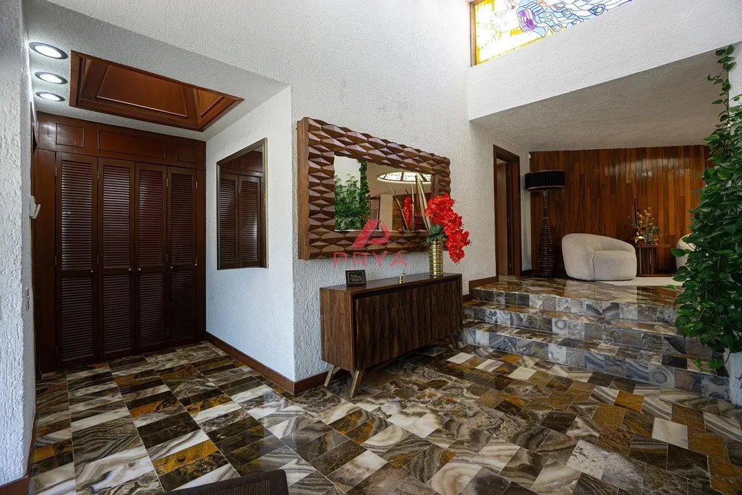 Casa en renta semiamueblada de 1 piso en Club de Golf Santa Anita, Tlajomulco