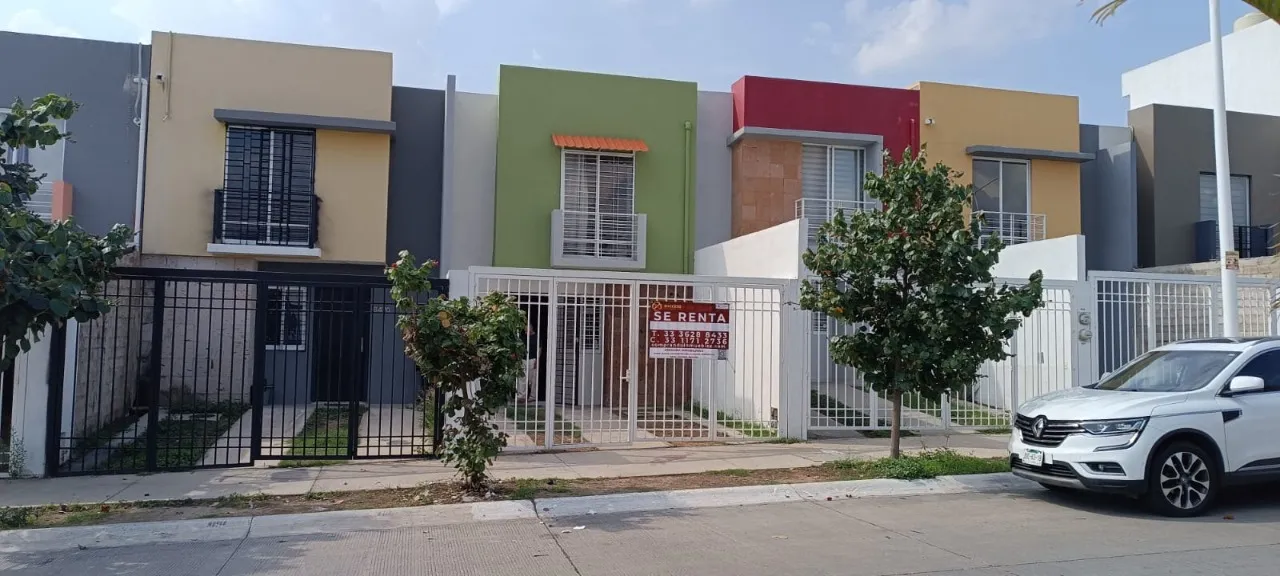 Foto 2 de Casa en renta en Circuito Loma Norte, Loma Dorada Delegación B, Tonalá