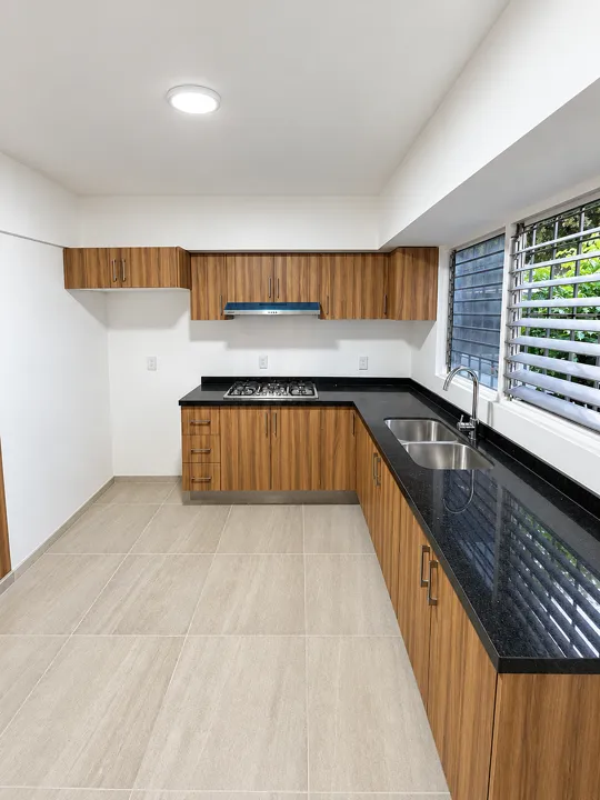 Foto 8 de CASA REMODELADA EN RENTA EN PRADOS PROVIDENCIA | USO DE SUELO MIXTO