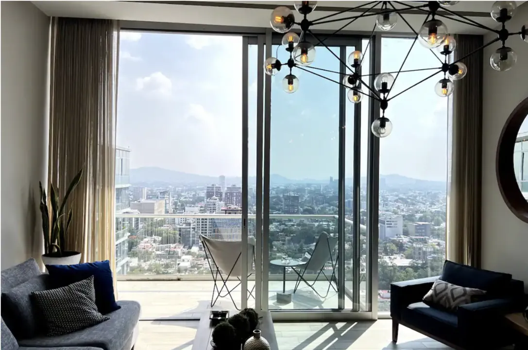 PENTHOUSE DE LUJO AMUEBLADO CON GRAN VISTA EN VENTA EN LADRON DE GUEVARA