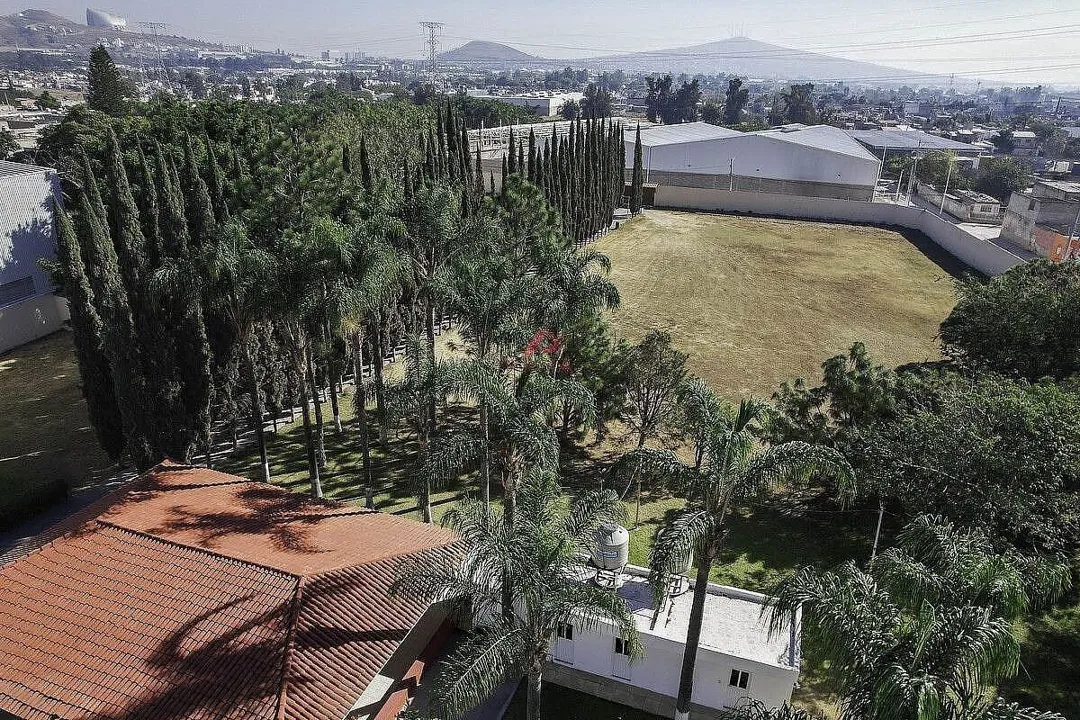 Foto 4 de Terreno industrial en venta Zapopan Sur 10,000 m² Zona ITESO.