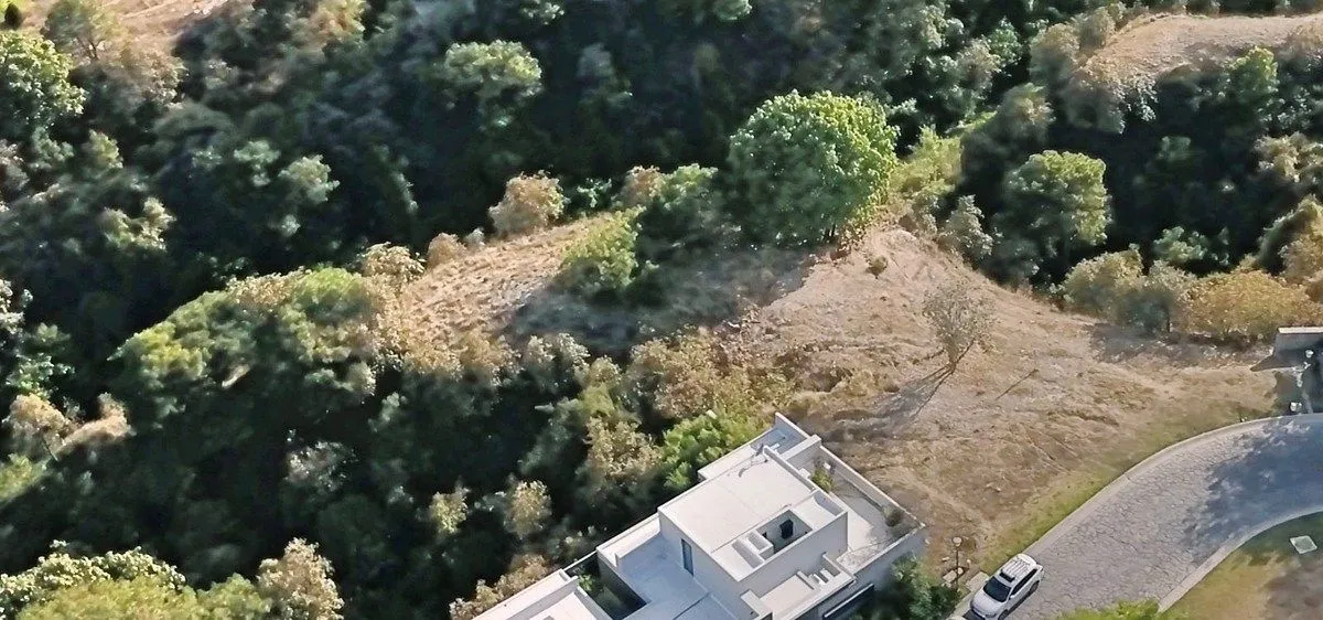 Foto 3 de Terreno  Venta en Las Cumbres Residencial, Zapopan – 1,468 m²