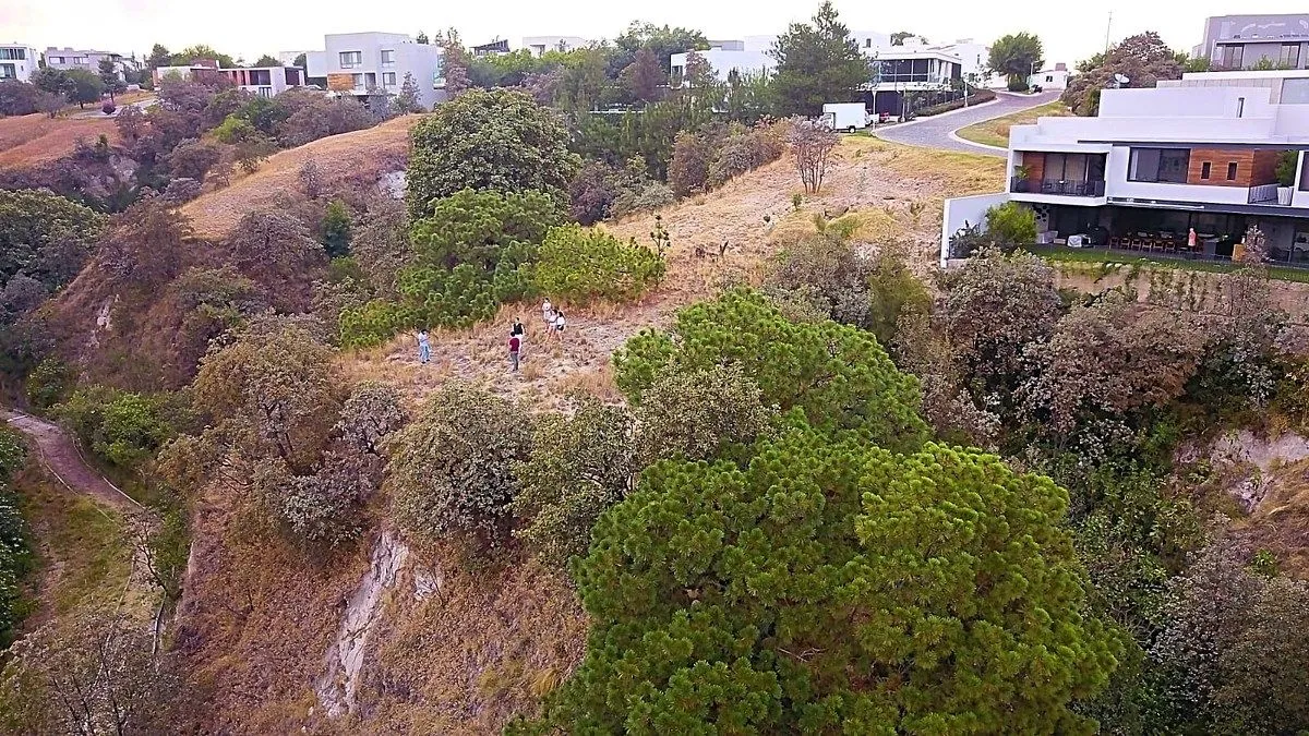 Foto 8 de Terreno  Venta en Las Cumbres Residencial, Zapopan – 1,468 m²