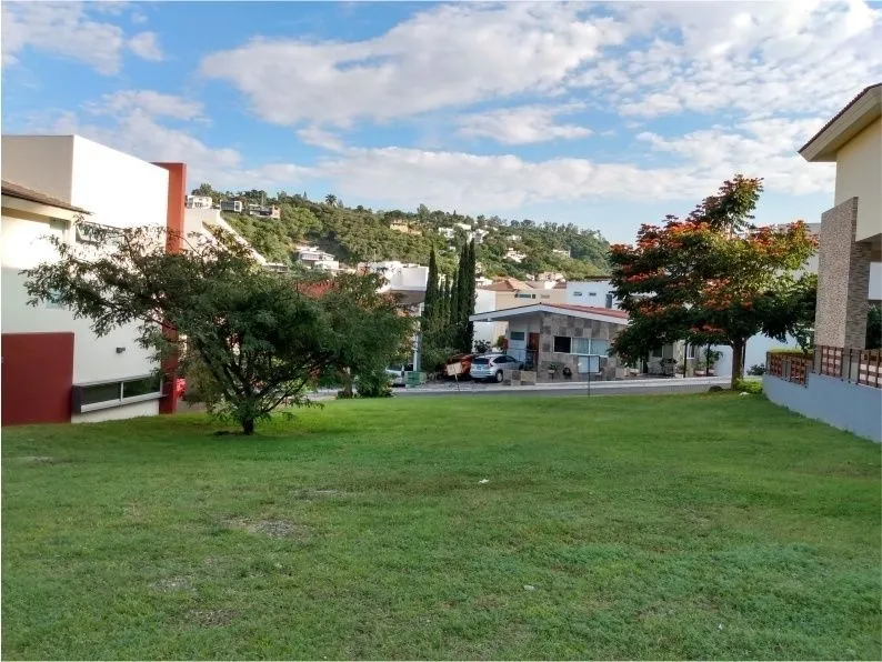 Foto 2 de TERRENO EN COTO LA PRADERA, LAS CAÑADAS, ZAPOPAN