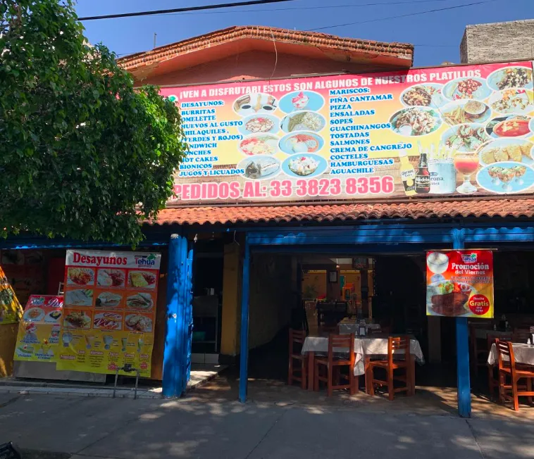EXCELENTE OPORTUNIDAD DE CASA CON LOCAL COMERCIAL EN COLINAS DE LA NORMAL