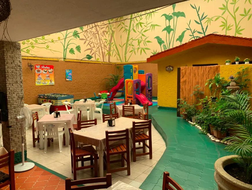 Foto 9 de EXCELENTE OPORTUNIDAD DE CASA CON LOCAL COMERCIAL EN COLINAS DE LA NORMAL