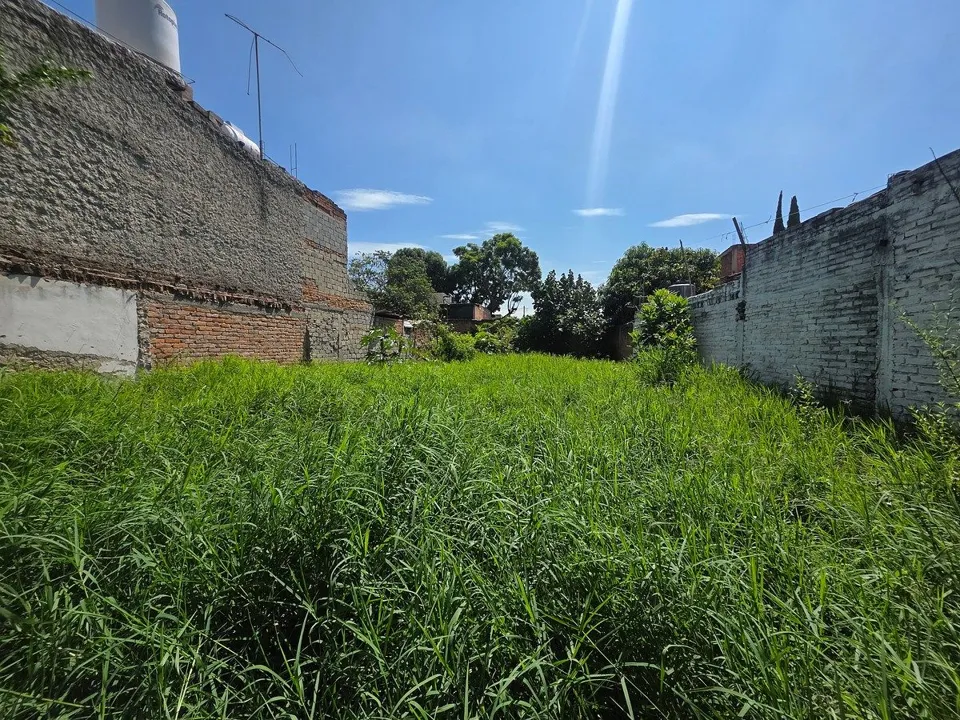 Foto 4 de Terreno en Venta en La Guadalupana - Tlaquepaque