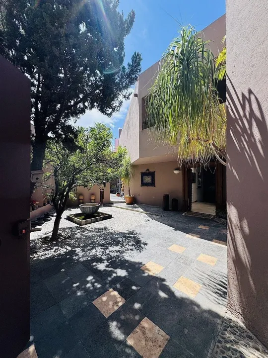Foto 6 de CASA EN VENTA A la vuelta del Privado San Javier en Colinas de San Javier