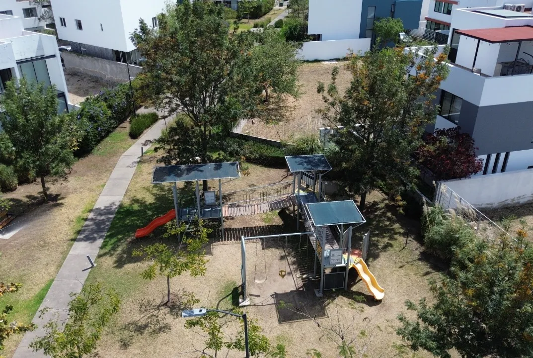 Foto 8 de Terreno en venta en Circuito del Bosque, Bosques Vallarta, Zapopan