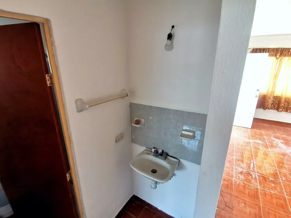 Foto 4 de Casa Remodelada en Venta en Hacienda Santa Fe