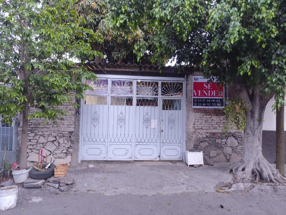 Casa en venta en Mariano Azuela, Altos Oriente, San Pedro Tlaquepaque