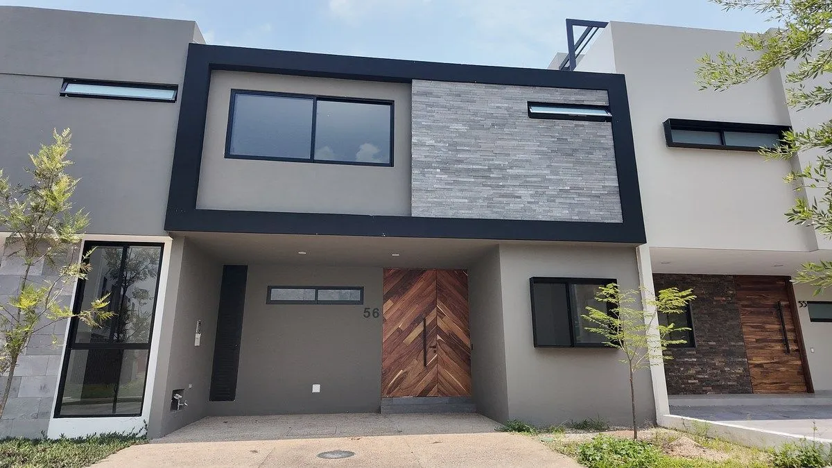 CASA DE VENTA EN COTO ALTANZA, SOLARES ZAPOPAN JAL