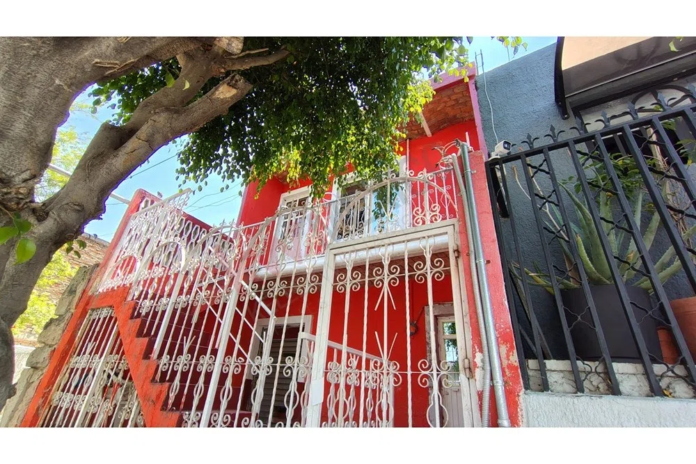 Foto 2 de Casa en venta en Oblatos Guadalajara