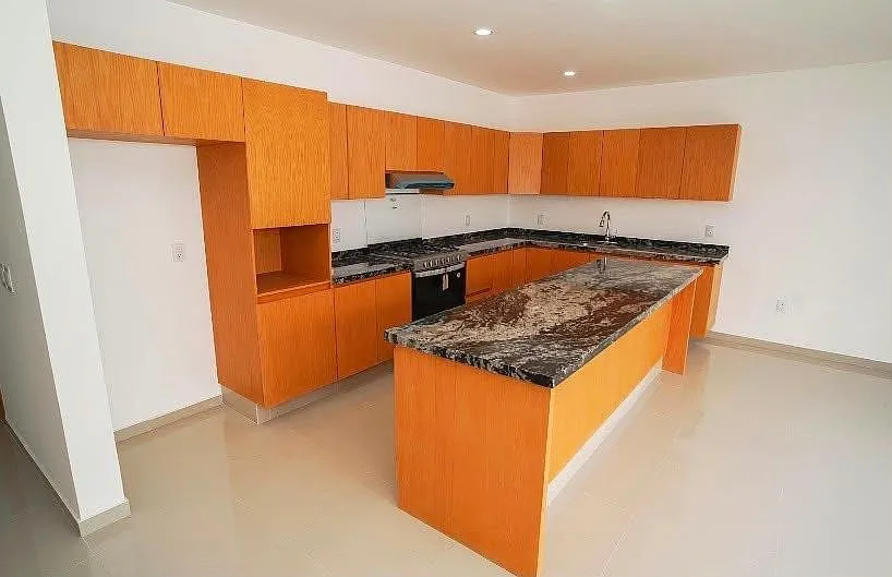 Foto 4 de Casa nueva al Sur, En ADAMAR con recamara en PB Y Roof Garden