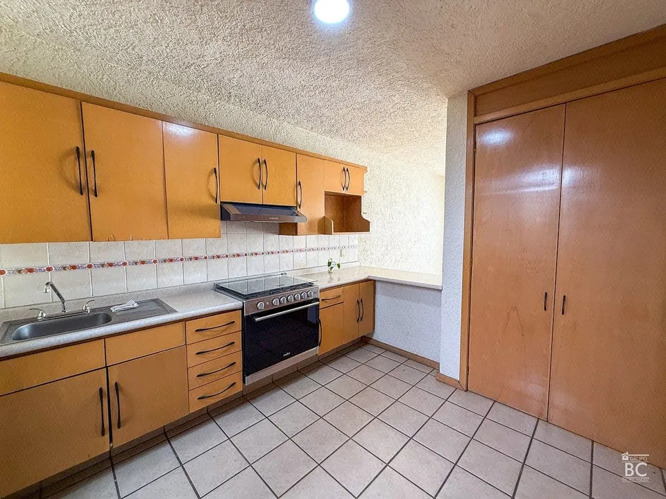Foto 6 de Casa en Venta en Coto sobre Avenida Inglaterra | 3 Recámaras