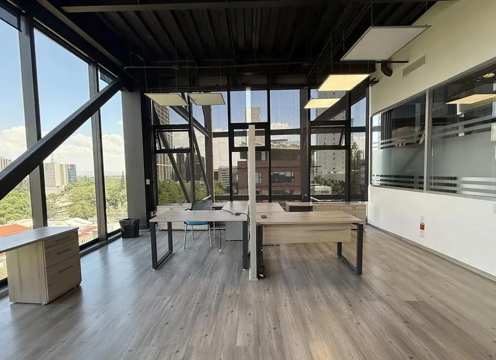 OFICINAS EN RENTA EN PLAZA FUSIÓN GALERÍAS, PROVIDENCIA