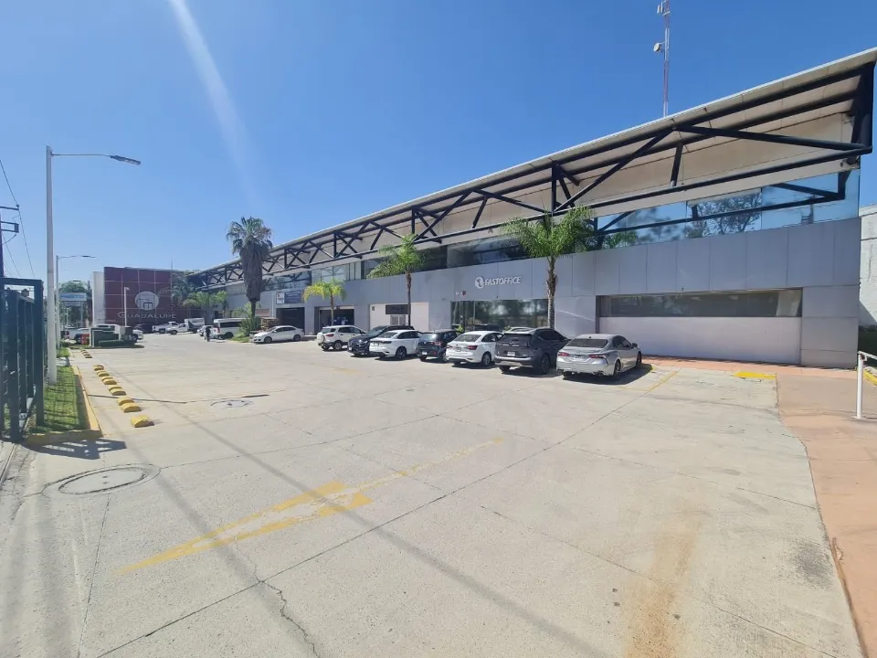 Foto 4 de Oficina en renta en Periférico, Paraísos del Coli, Guadalajara