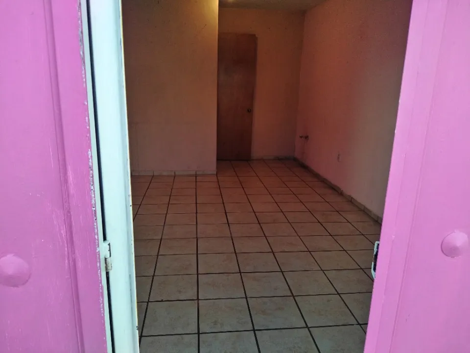 Foto 2 de Local Comercial en renta en Calle del Picacho, Colinas de Huentitán, Guadalajara