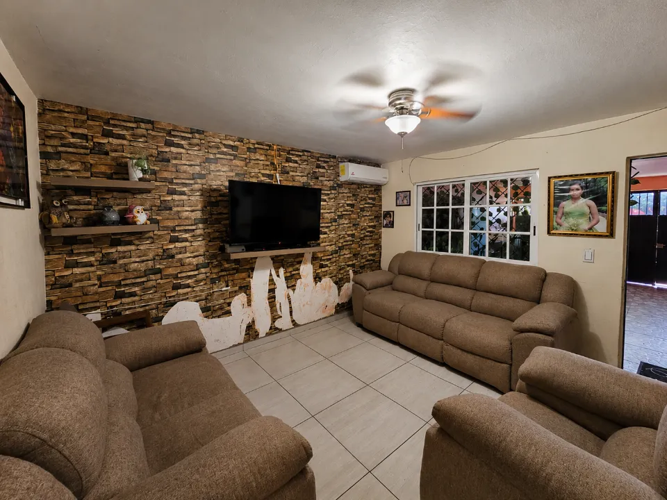 Foto 6 de Casa en venta en Hacienda De Guadalupe, Santa Rosa, Guadalajara