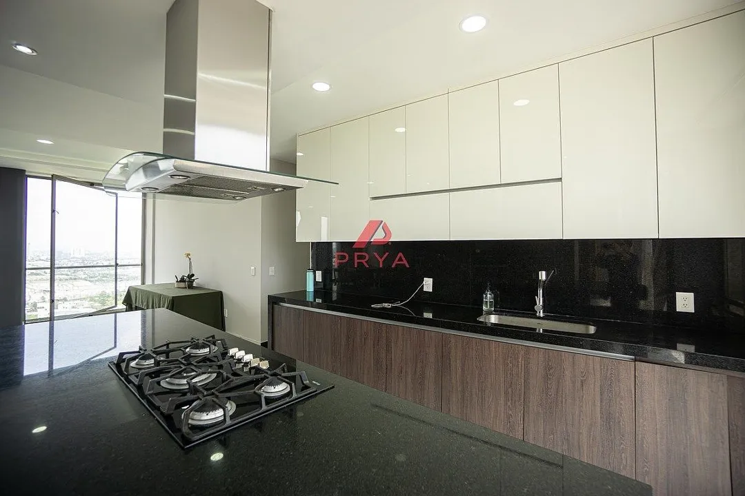 Foto 5 de Departamento en Venta en Fracc. Las Cumbres Zapopan con 3 Recámaras