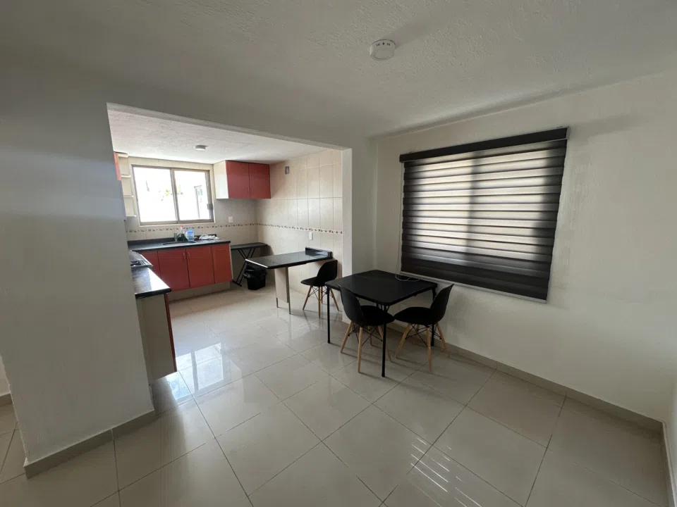 Foto 6 de Casa en renta en Jardines de la Patria a unas cuadras de plaza Galerias