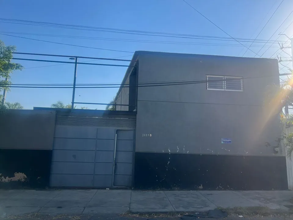 TERRENO EN VENTA EN EL COLLI URBANO