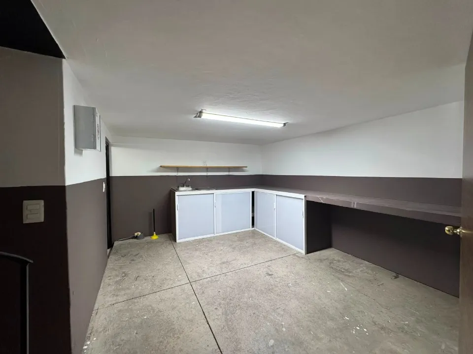 Foto 4 de Bodega Comercial en renta en Calle Quebrada, Sta. Eduwiges, Guadalajara