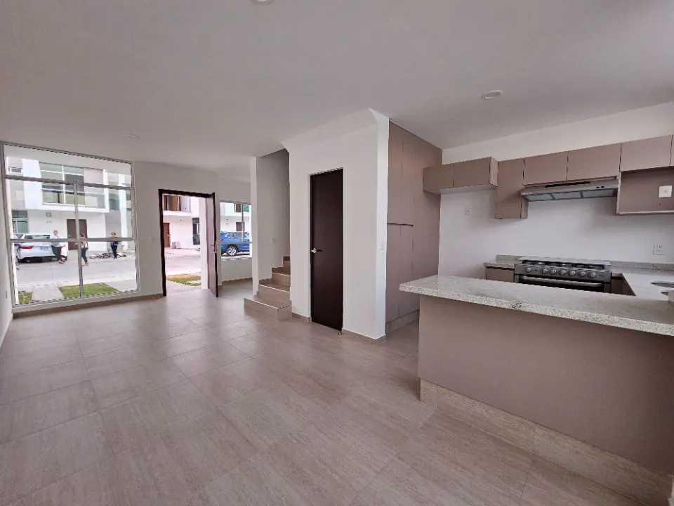 Foto 2 de Casa en venta en Avenida Paseo del Bosque, Natura Bosque Residencial, Zapopan