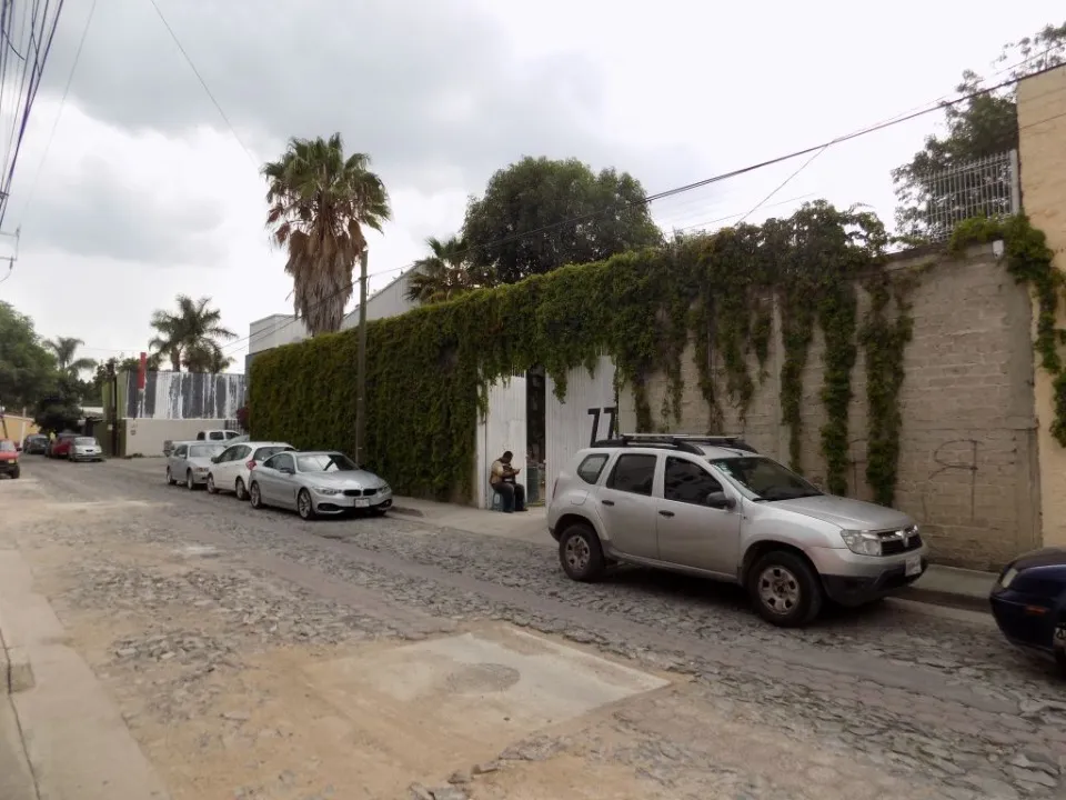 Foto 2 de Terreno en venta en Calle San Alfonso , El Campanario, Zapopan