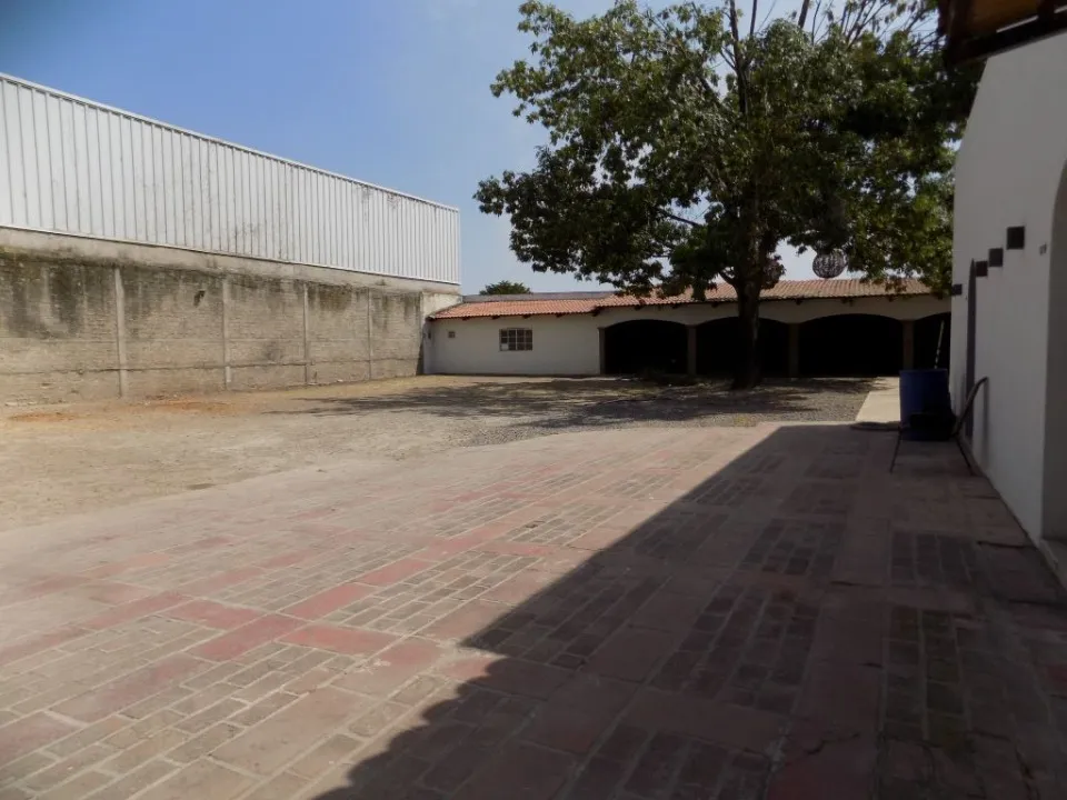 Foto 6 de Terreno en venta en Calle San Alfonso , El Campanario, Zapopan
