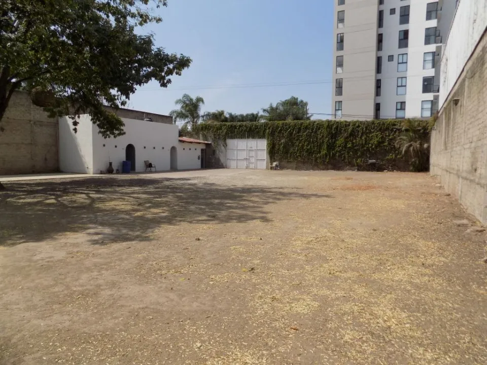 Foto 8 de Terreno en venta en Calle San Alfonso , El Campanario, Zapopan