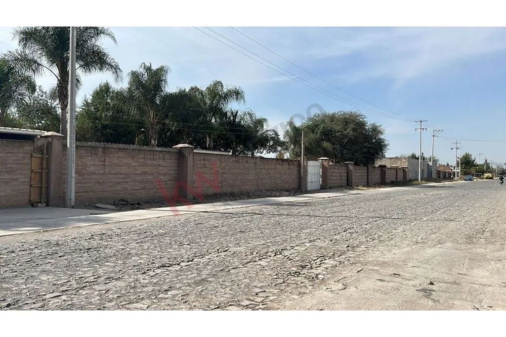 Foto 3 de Propiedad en VENTA - Calle Revolución 157, Zapote del Valle, 45672 Tlajomulco de Zúñiga, Jal, México