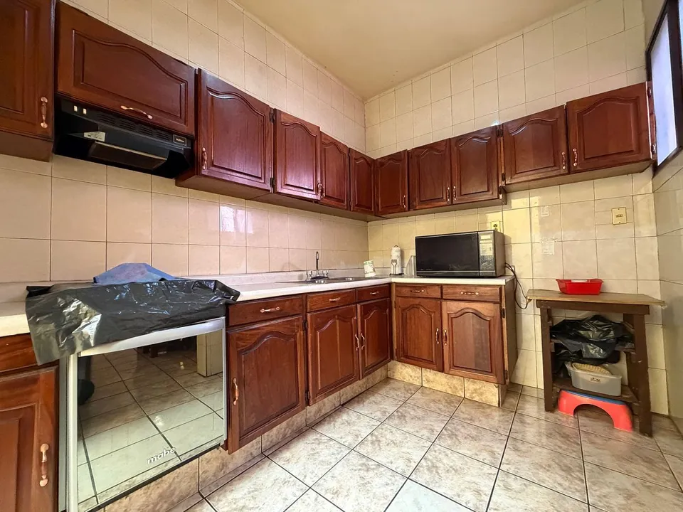 Foto 4 de Casa en venta Zona Centro de Guadalajara, con local comercial.