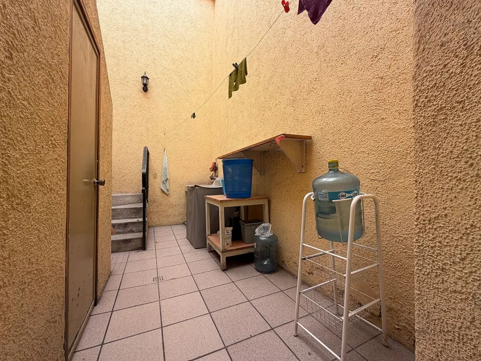 Foto 5 de Casa en venta Zona Centro de Guadalajara, con local comercial.