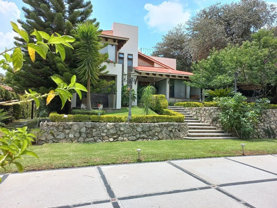 Casa en Venta, El Palomar, Tlajomulco de Zuñiga, Jalisco.