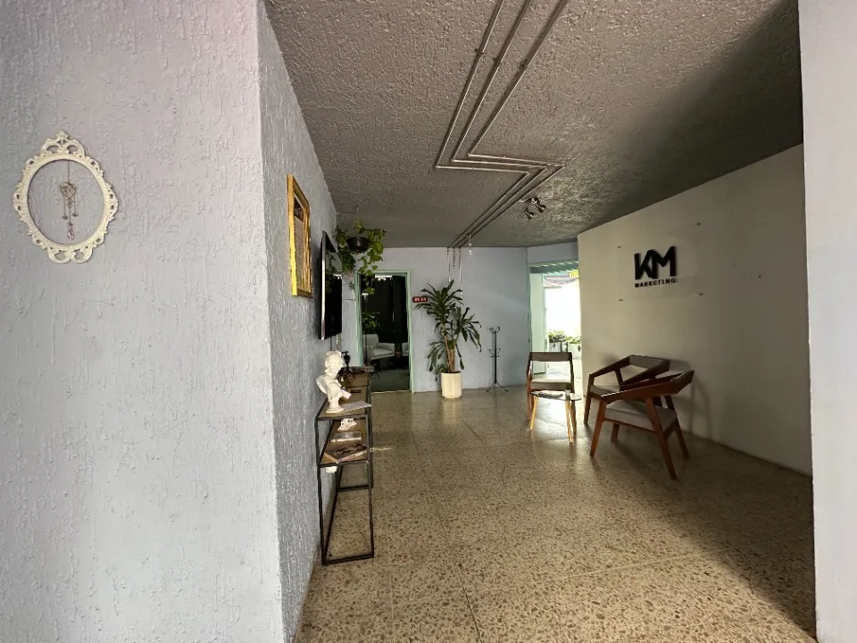 Foto 3 de Local Comercial en renta en Avenida Ignacio L Vallarta, Jardines Vallarta, Zapopan