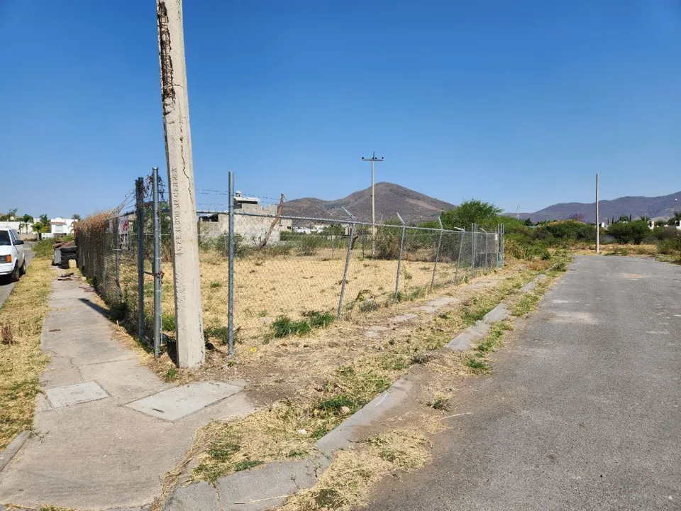 TERRENO DE OPORTUNIDAD EN CAMPO SUR