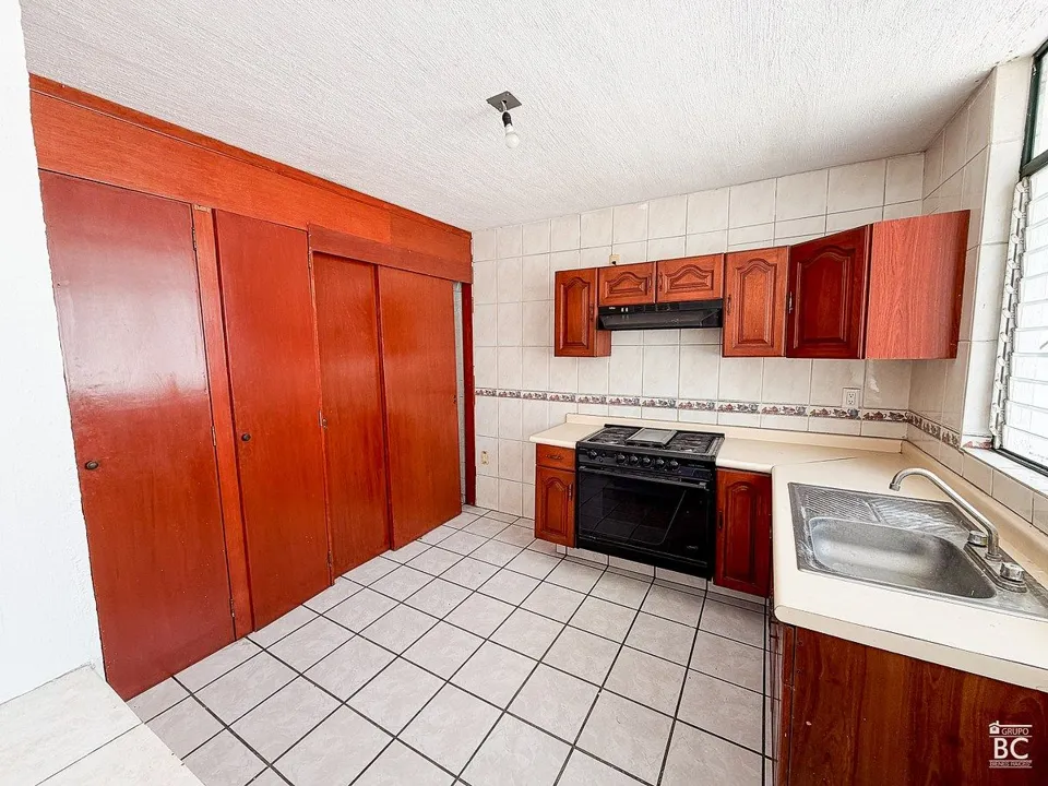 Foto 7 de Casa en Renta en Zapopan | Cerca de Los Cubos, 4 Autos e Ideal para Oficina