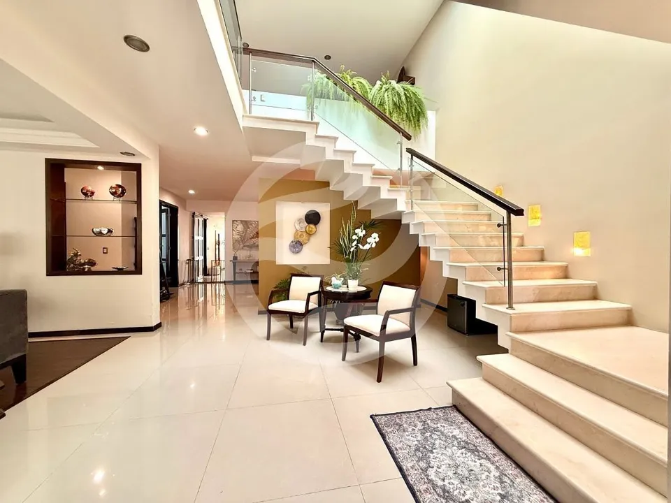 Foto 8 de Casa en Venta | 530 m² Construcción | 5 Recámaras |San Martin del Tajo